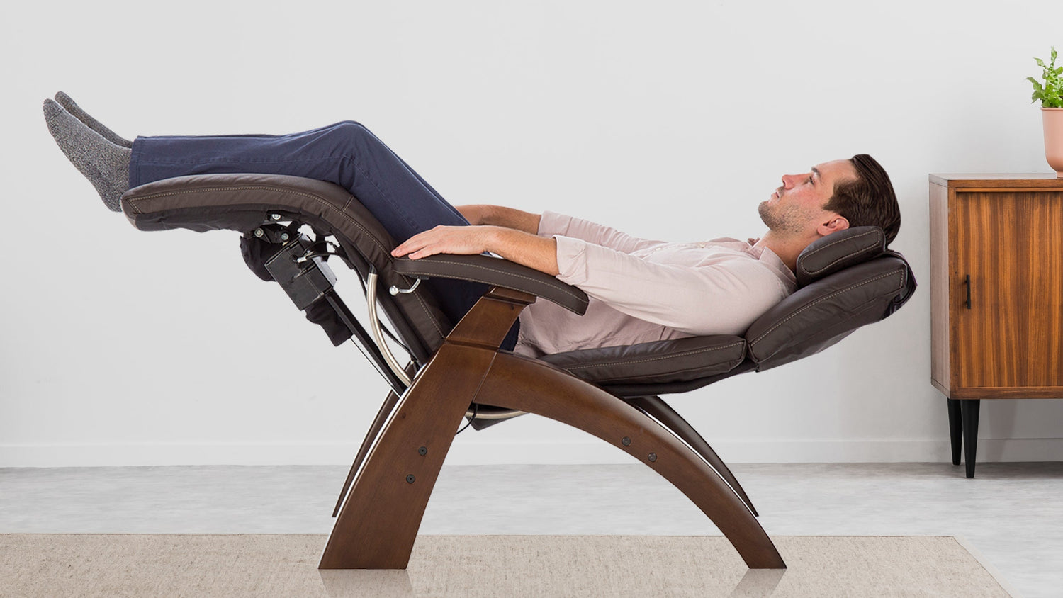 How a Zero Gravity Chair Works