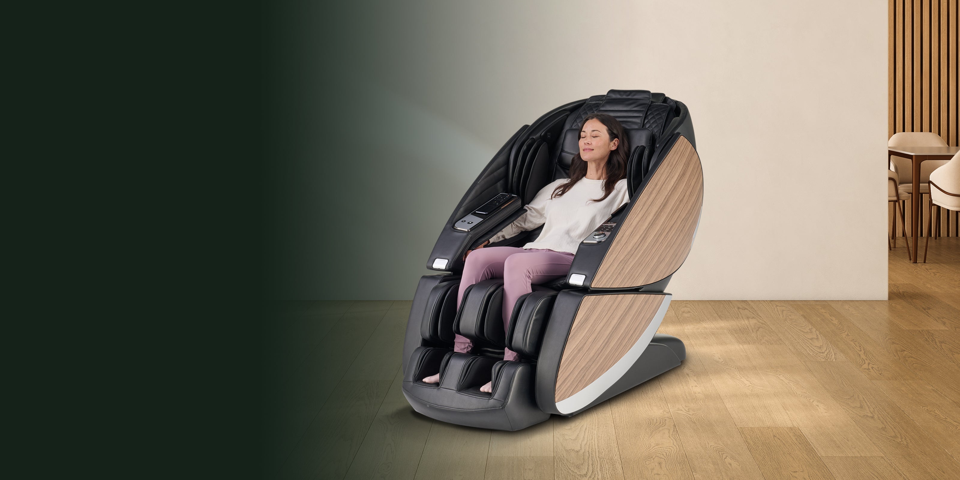 Woman in a Super Novo X massage chair from Human Touch, indicating that these are products that can help people excel.
