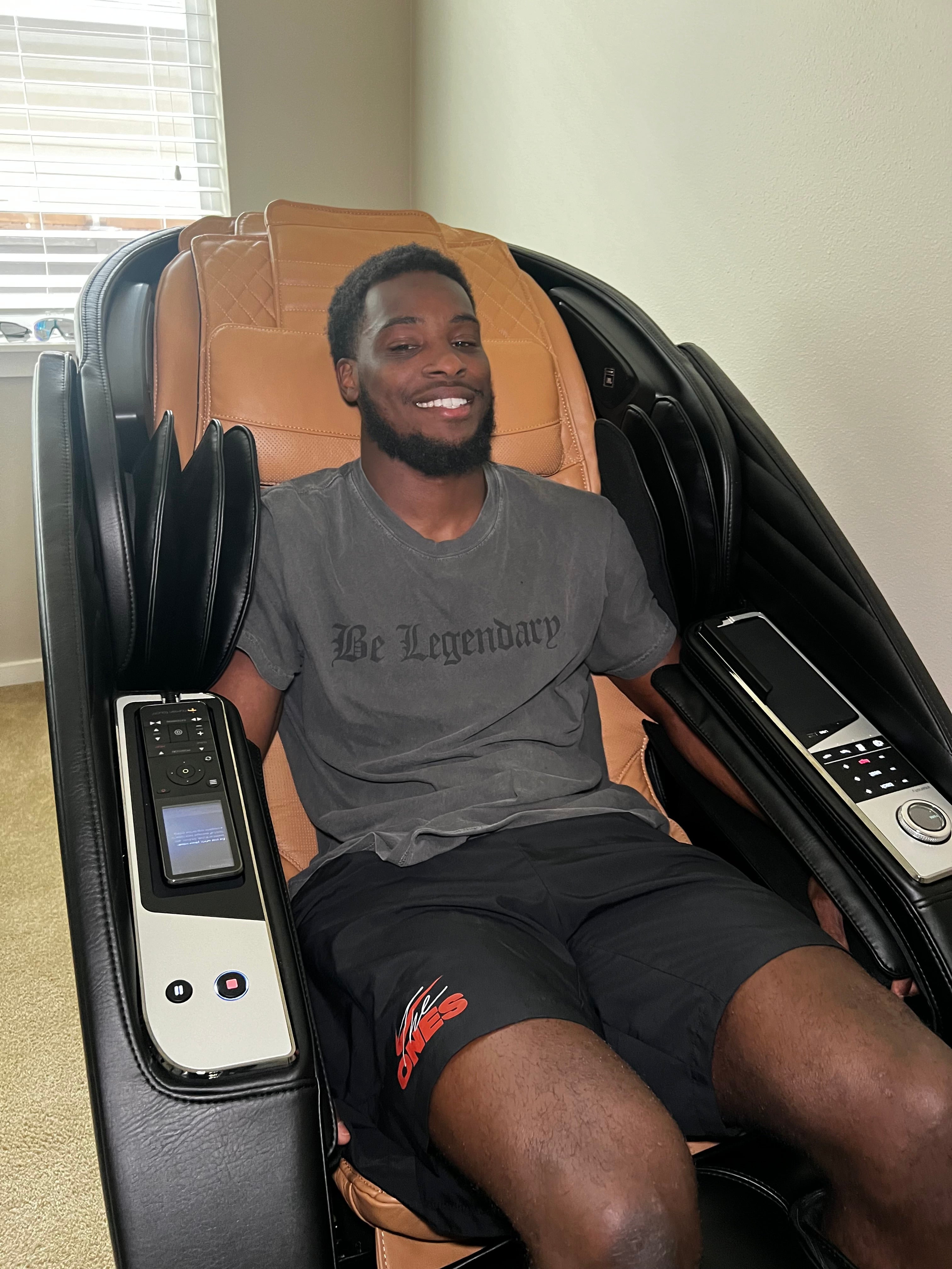 Devon Witherspoon in the Super Novo X Massage Chair