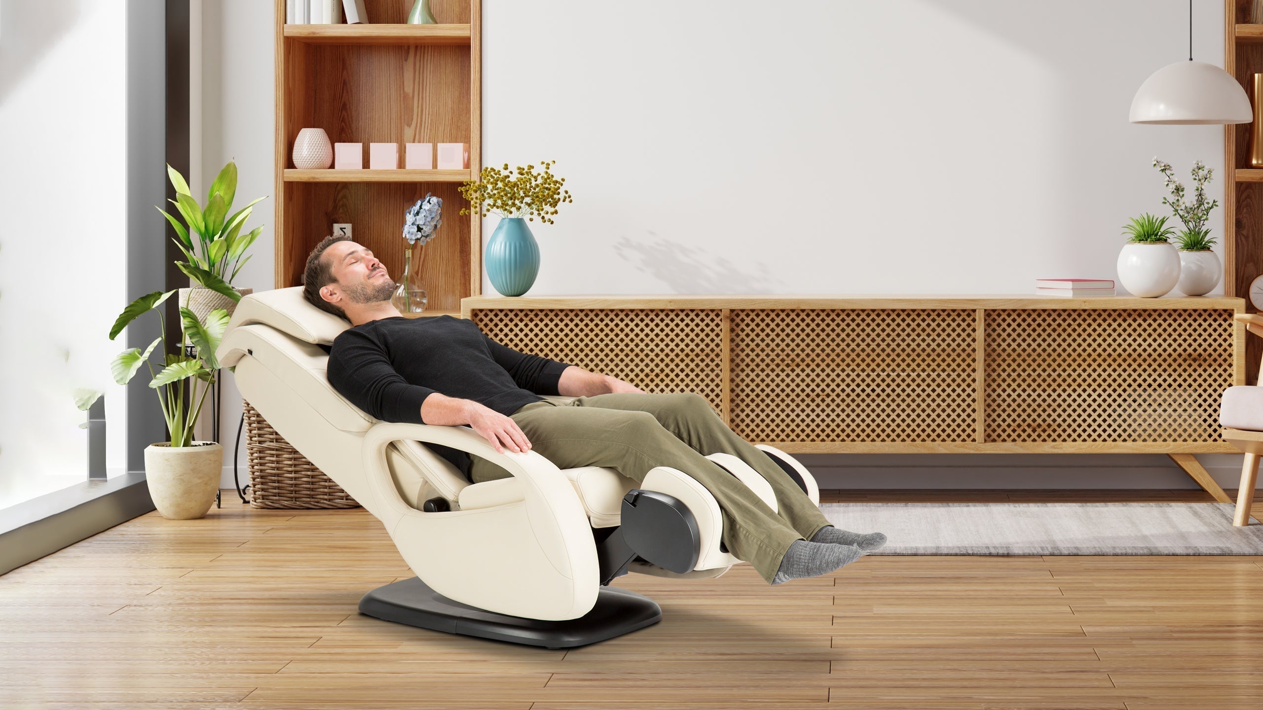 Human Touch Navitas Sleep Massage Chair