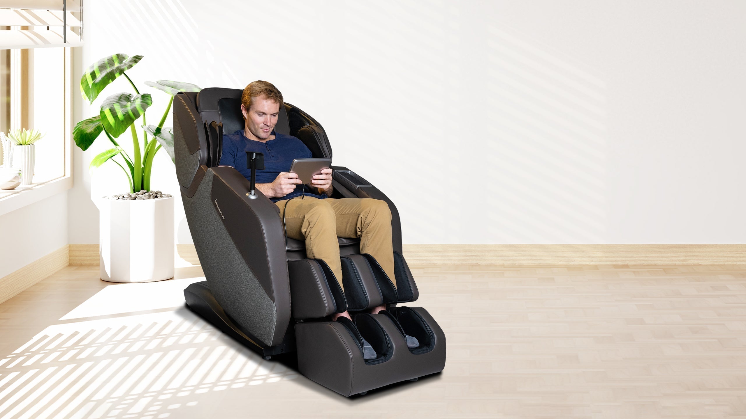 Human Touch to Showcase their Novo XT Massage Chair at  the Consumer Electronics Show in Las Vegas