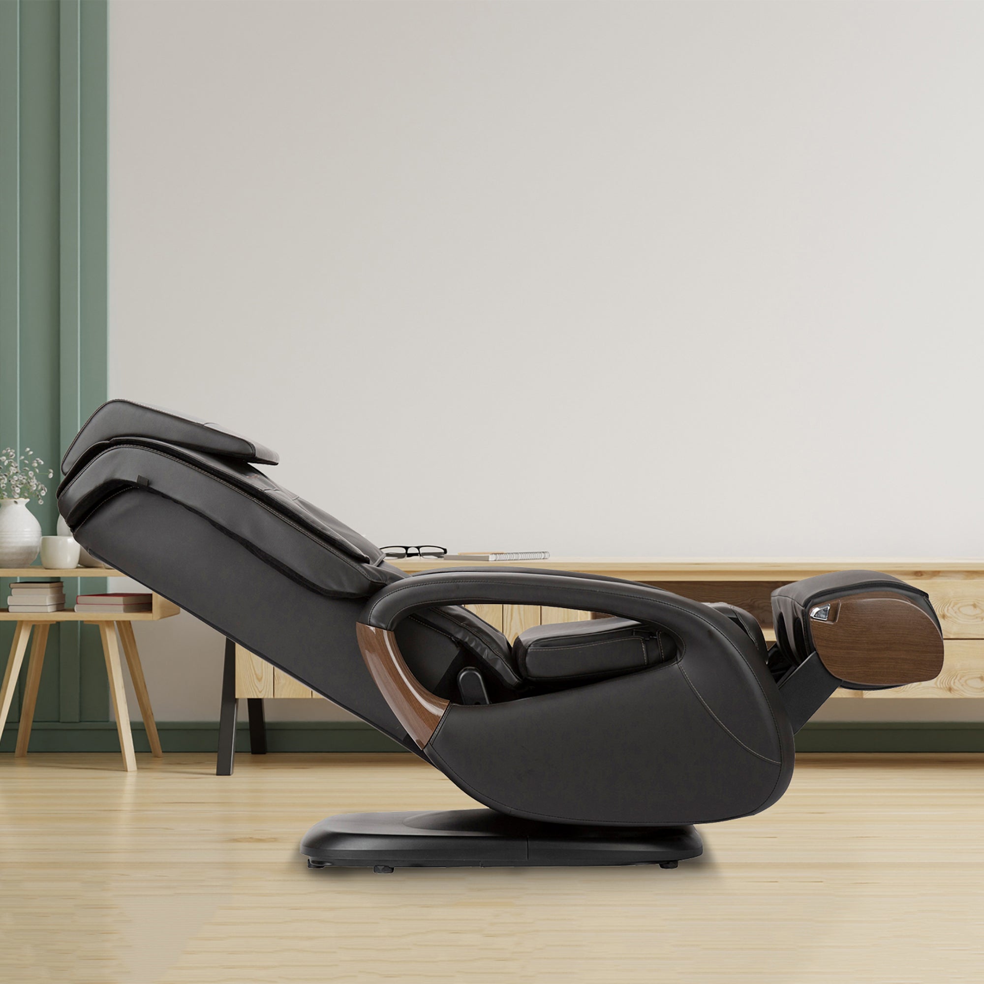 WholeBody® 8.0 | Full Body Massage Chair | Human Touch