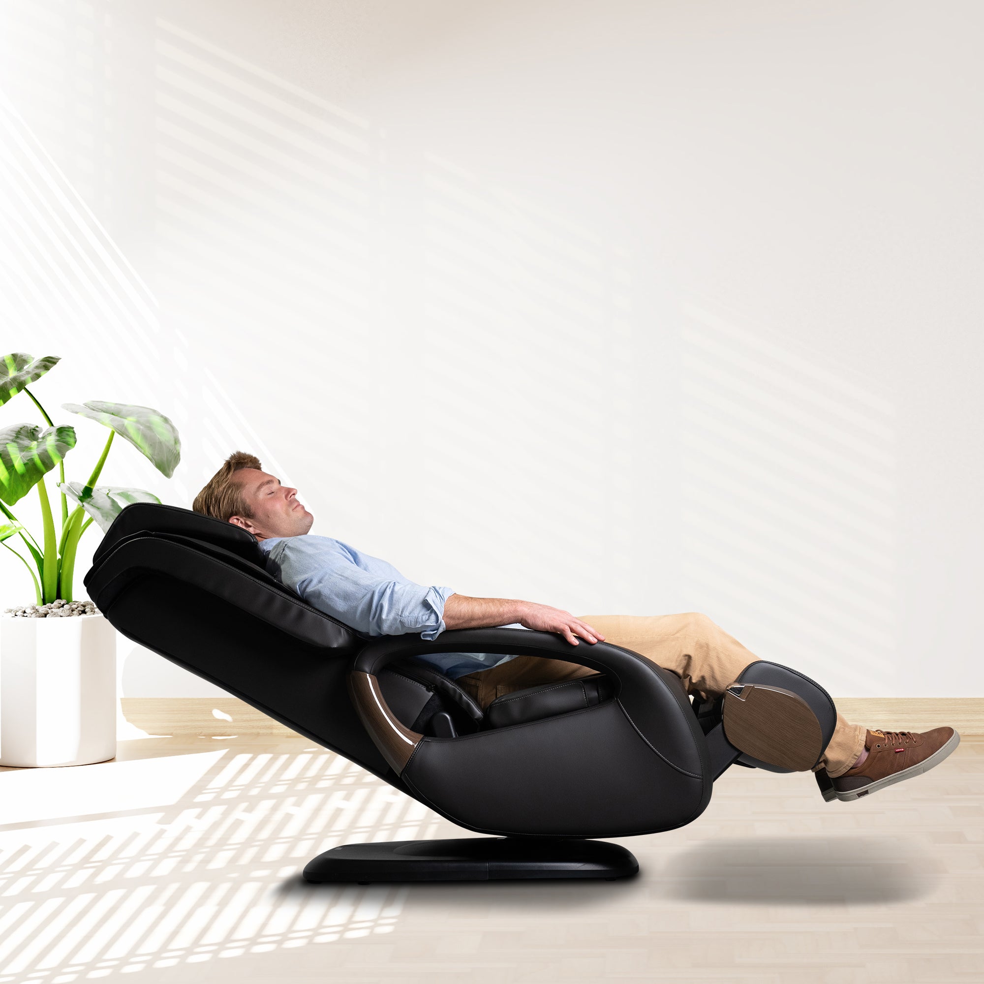 WholeBody® 8.0 | Full Body Massage Chair | Human Touch